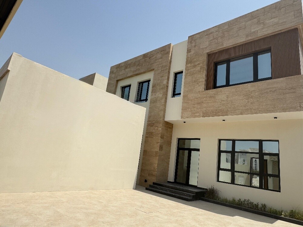 فيلا مودرن جاهزة للبيع في مريخ - 2