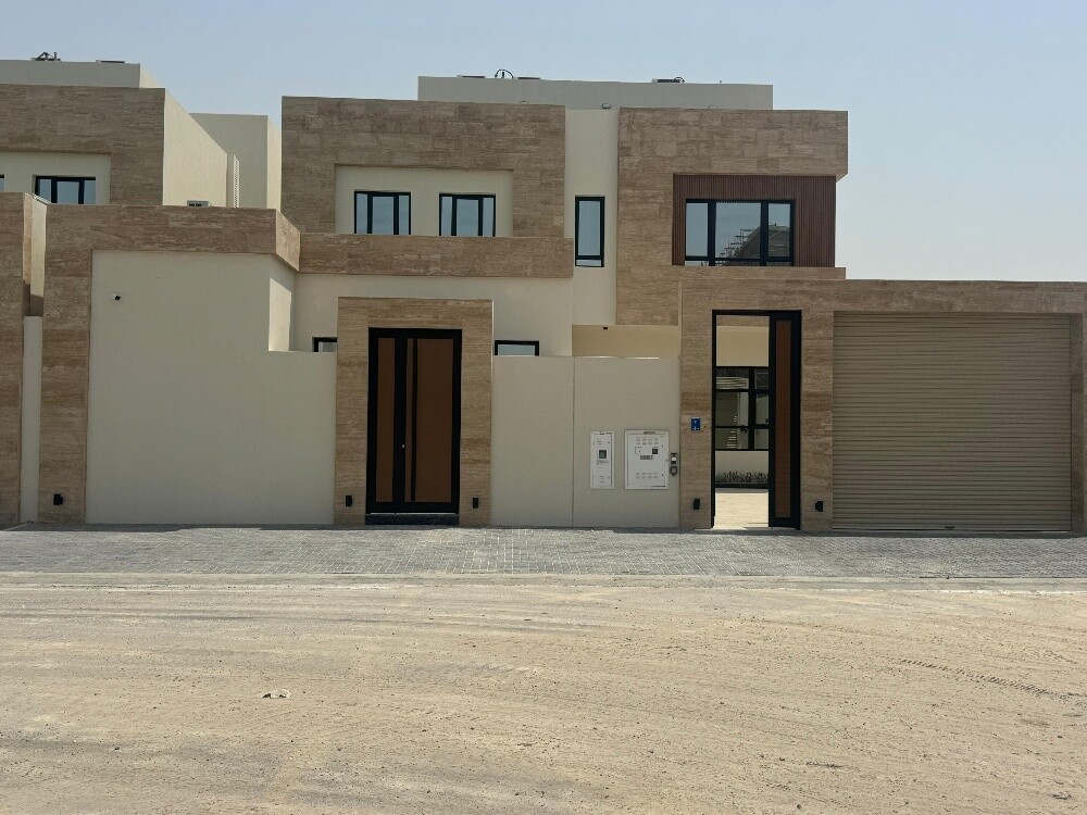 فيلا مودرن جاهزة للبيع في مريخ - 1