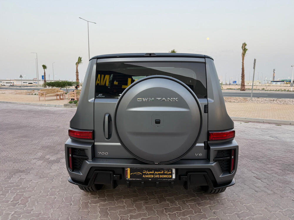 تانك 700 قاطع 5800  - 5