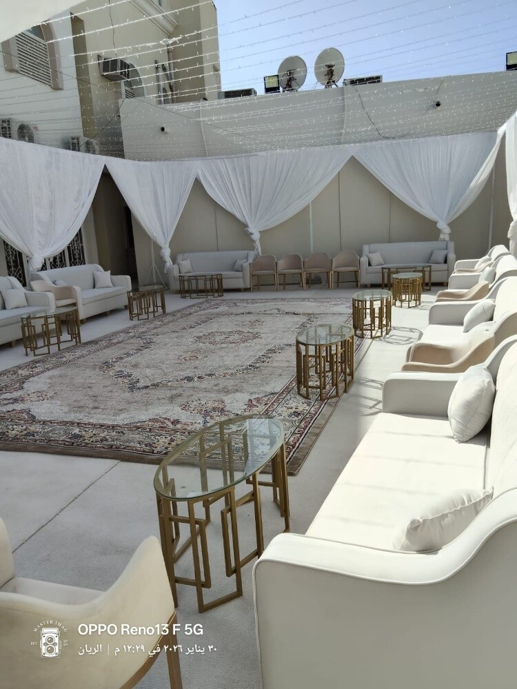 Sofas. Outdoor seating. - 2