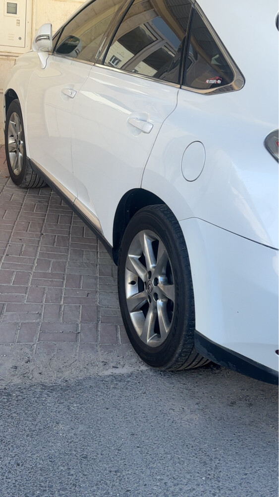لكزس ار اكس 350 - 5