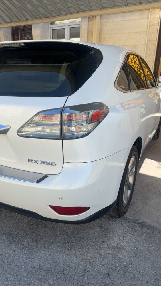 لكزس ار اكس 350 - 4