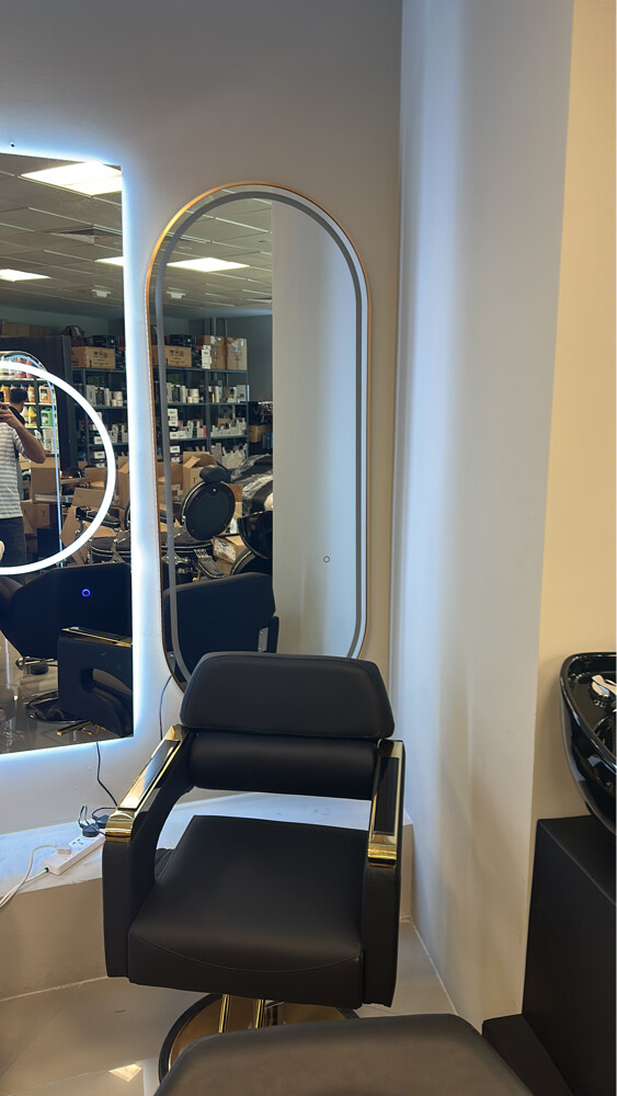 Salon items - 25