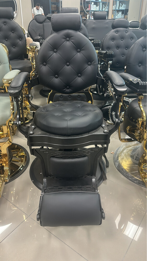 Salon items - 18