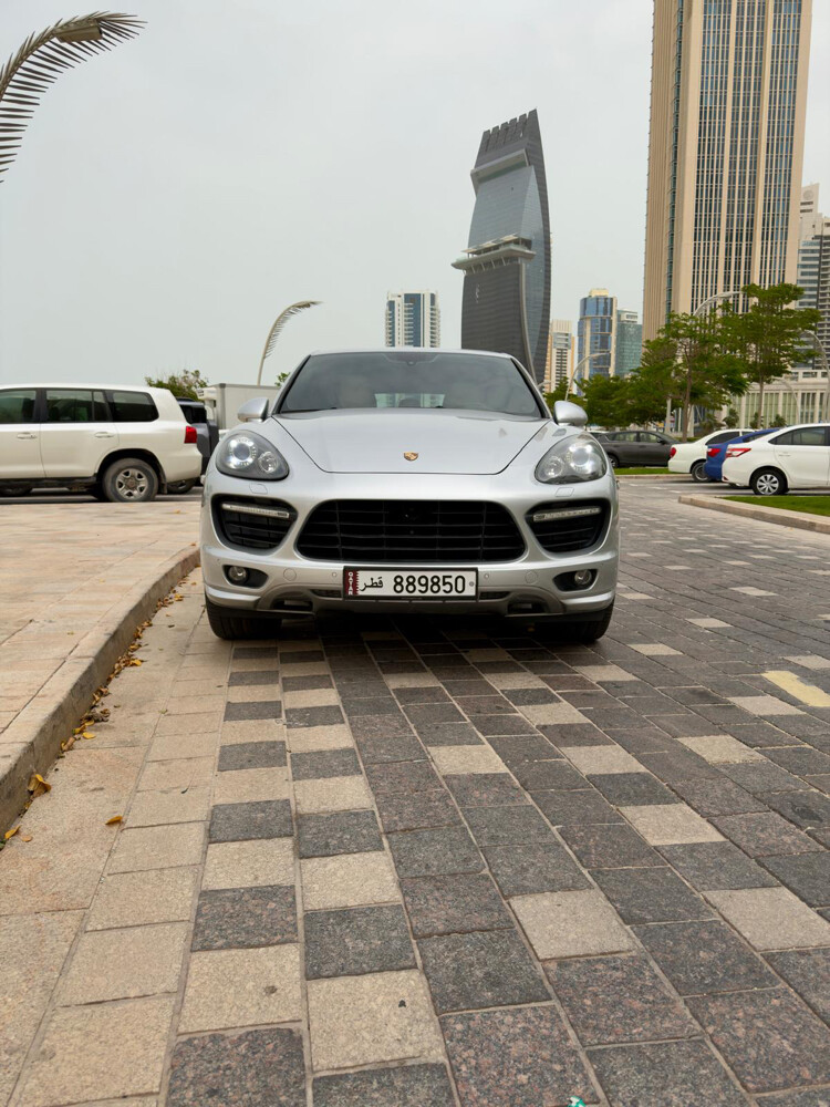 Porsche Cayenne GTS 2013 - 11