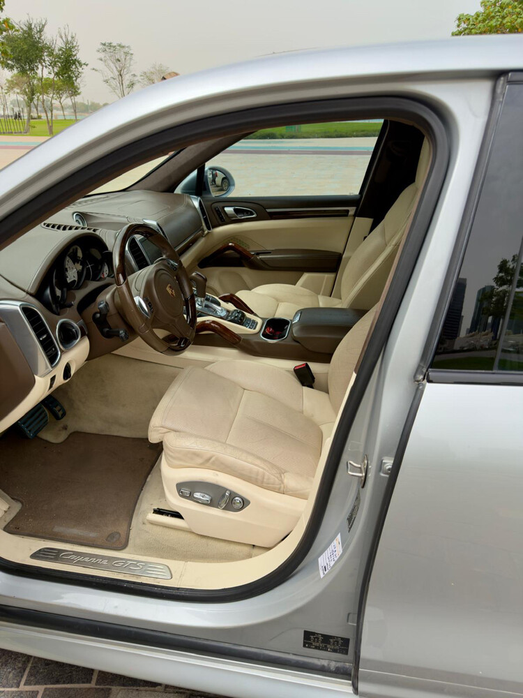 Porsche Cayenne GTS 2013 - 4