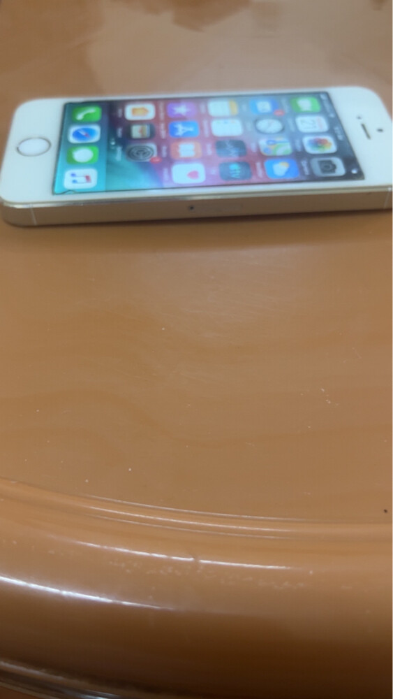 للبيع ايفون ٥ اس - 1