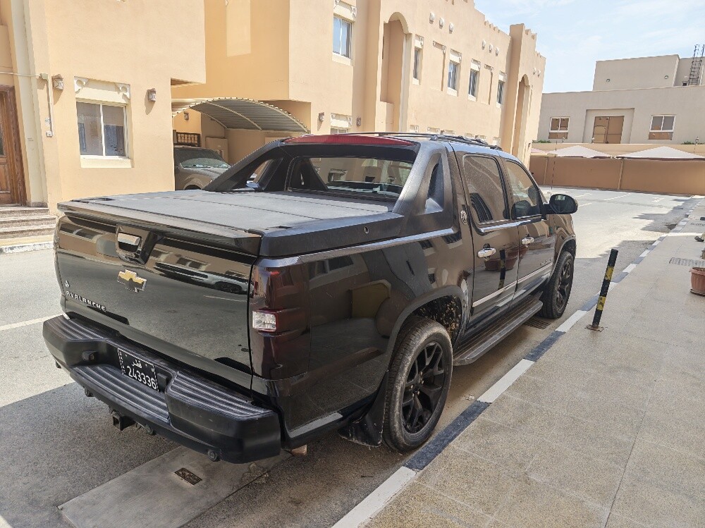 chevy Avalanche black diamond 2013 - 2
