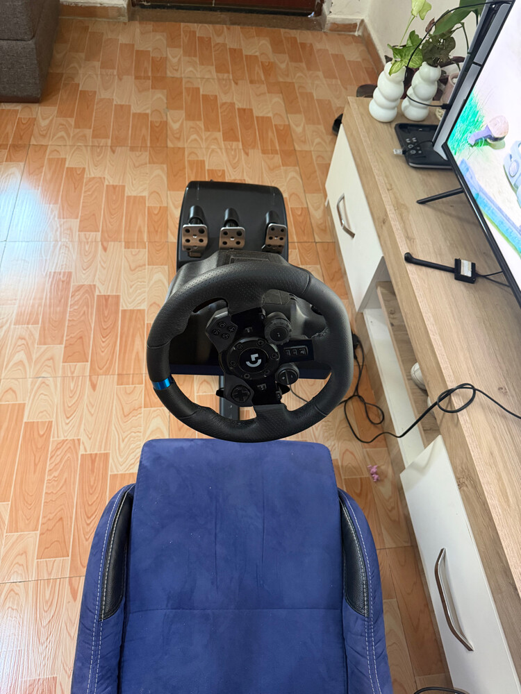  Logitech G923 TRUEFORCE  - 3