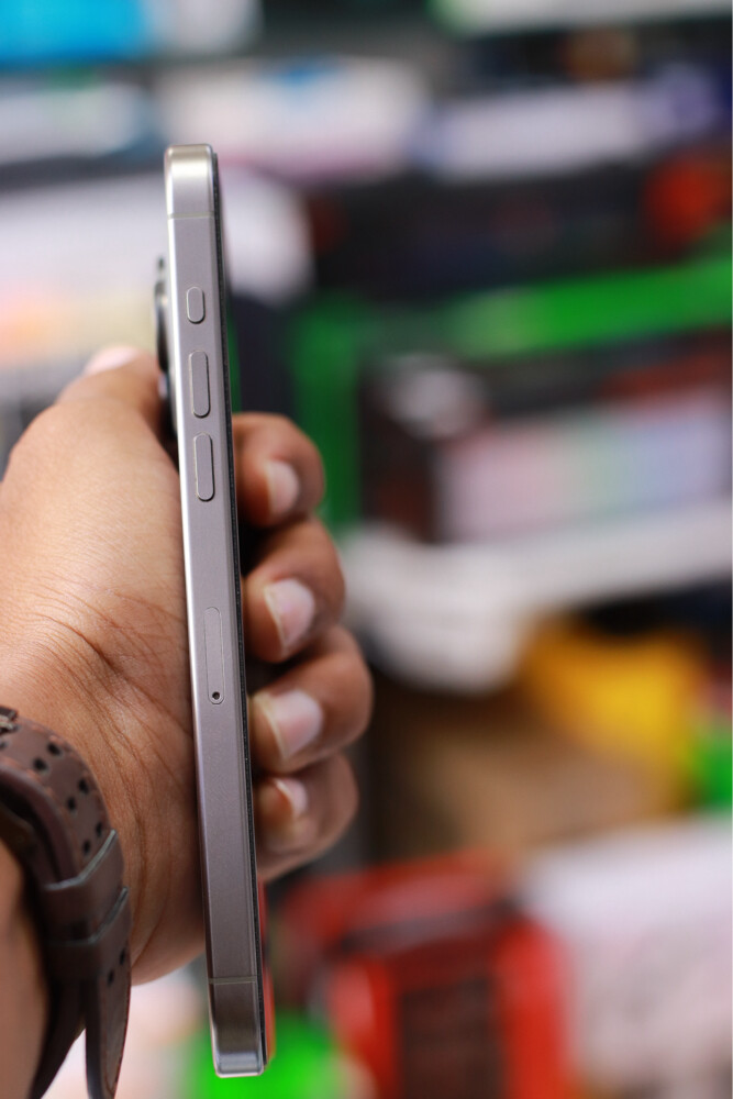 IPhone 15 Pro Max 1TB - 4