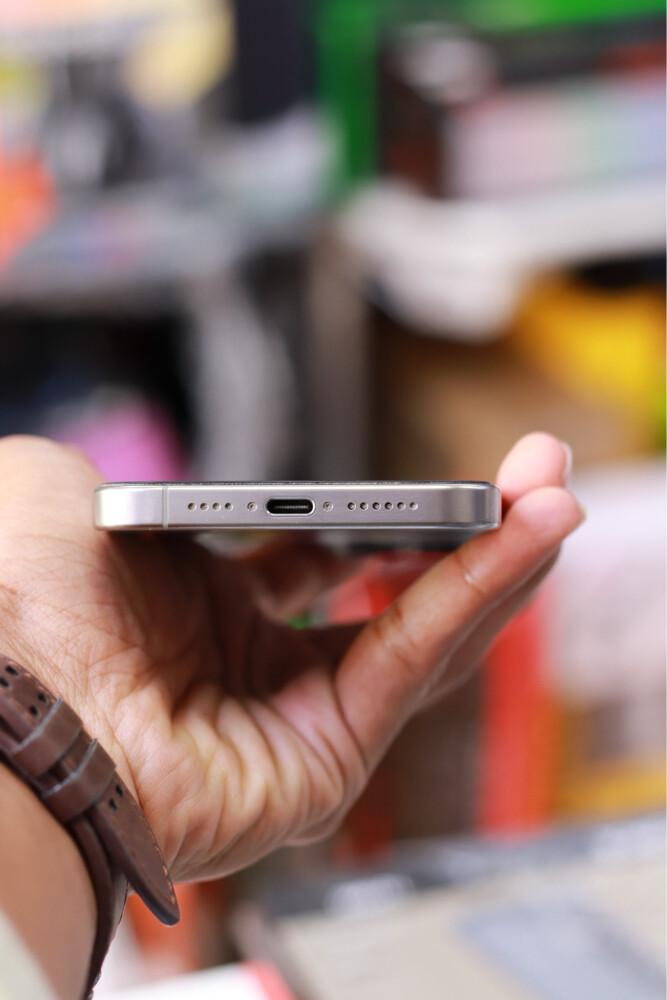 IPhone 15 Pro Max 1TB - 2
