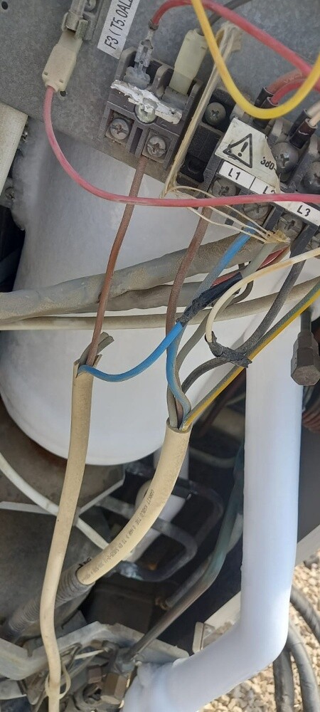 Slit Duct Package Chiller - 3