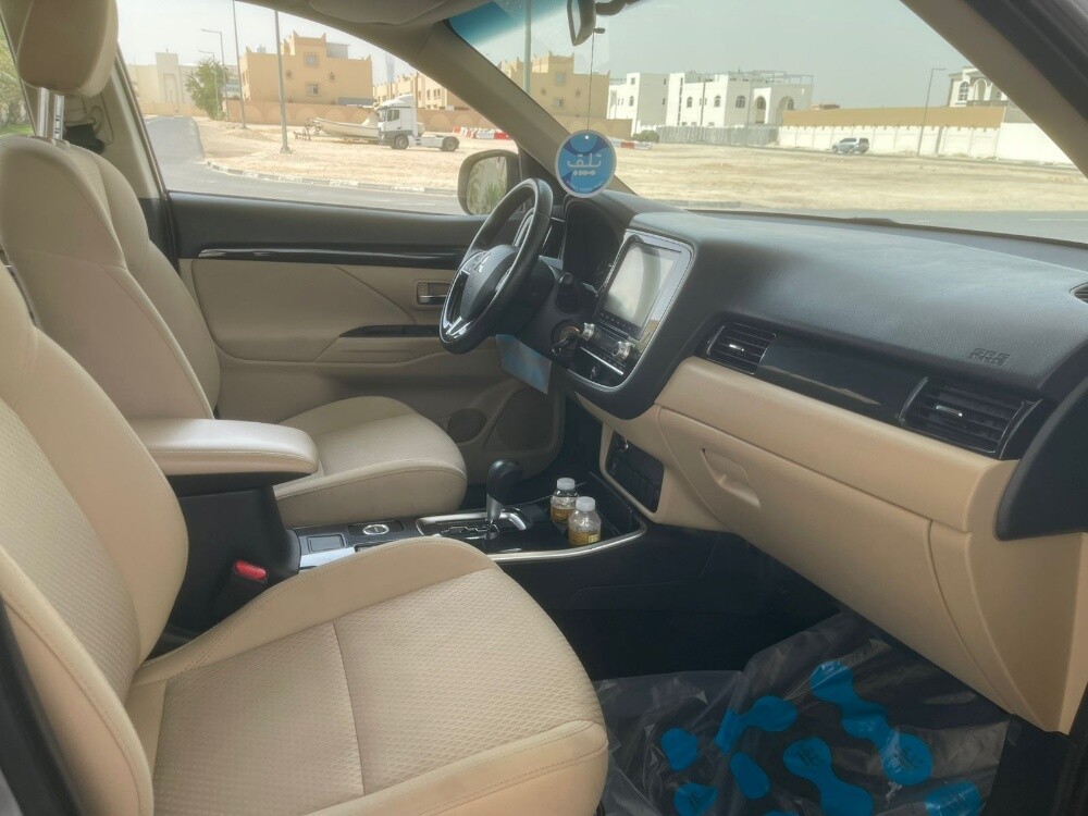 ميتسوبيشي اوتلاندر موديل ٢٠٢٢ - 14