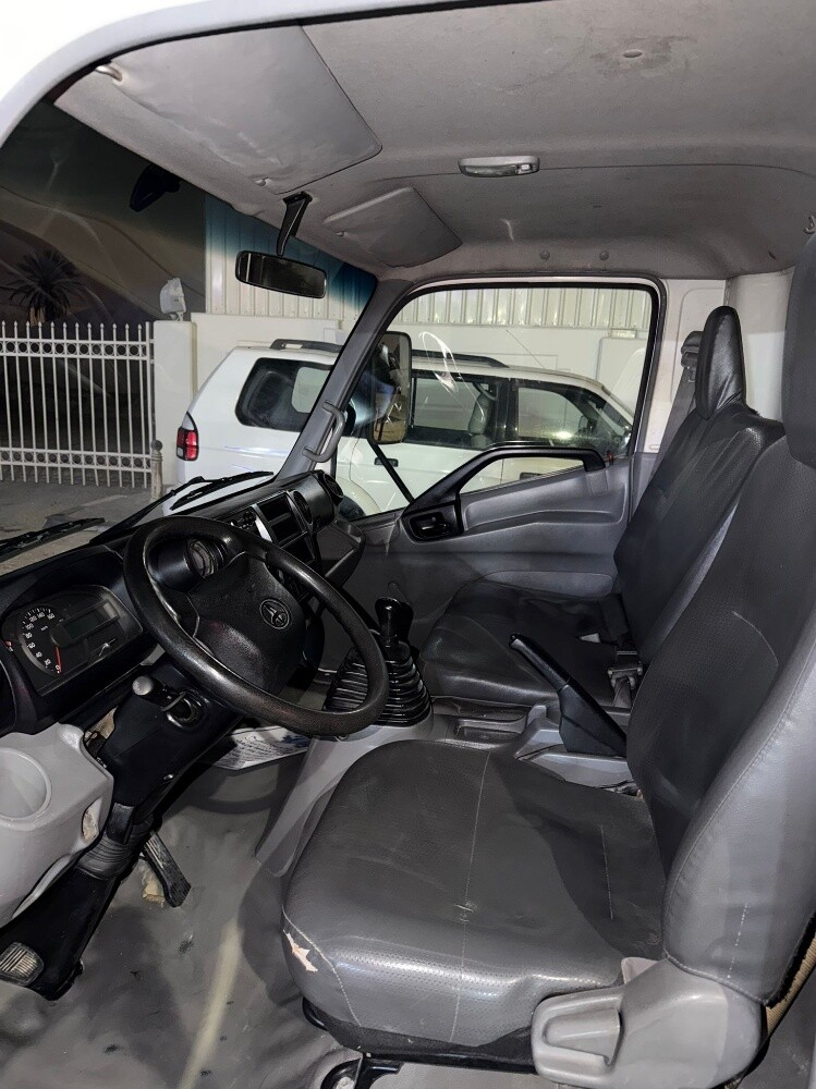 Toyota Dyna - 7