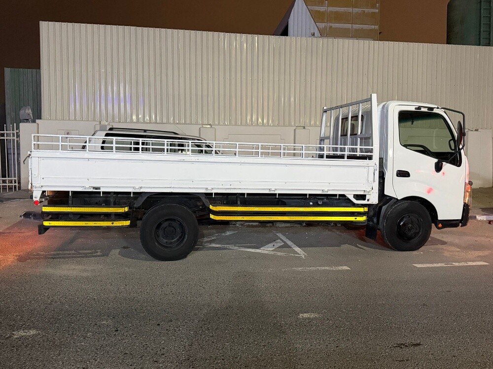 Toyota Dyna - 15