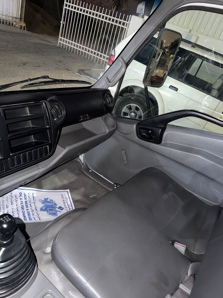 Toyota Dyna - 8