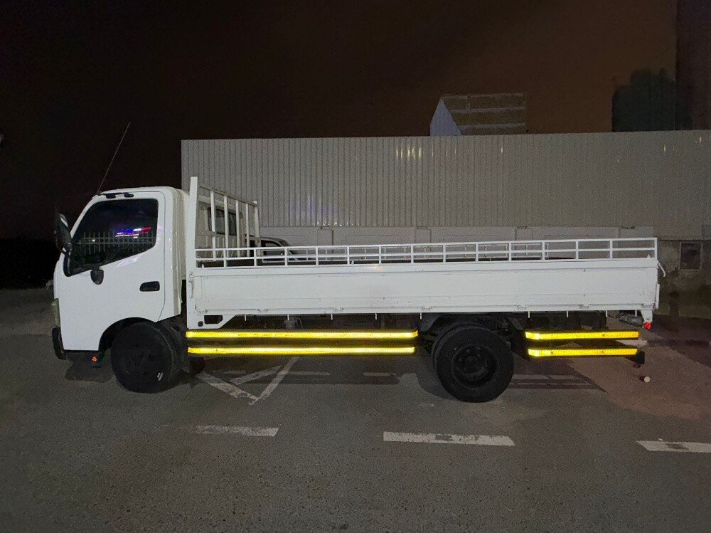 Toyota Dyna - 2