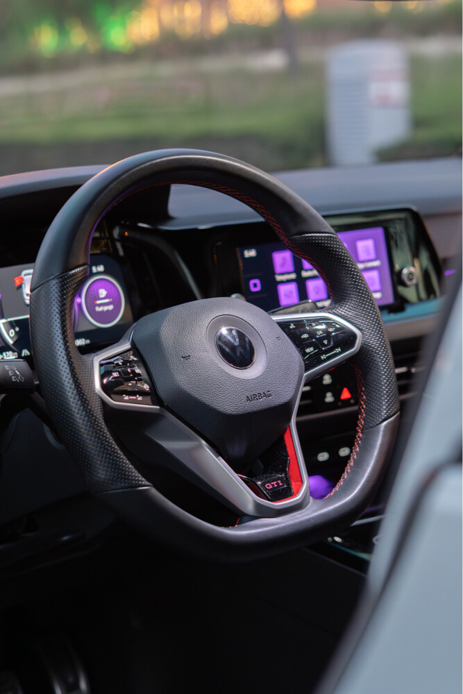 Volkswagen Golf GTI 2023 - 10