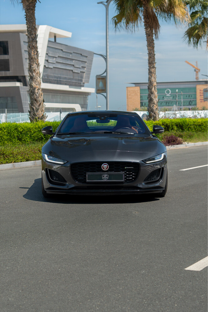 Jaguar F-Type 2021 - 8