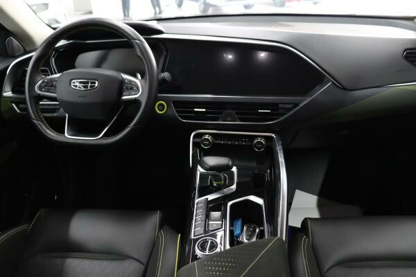 Geely Tugella Luxury 2023 - 11