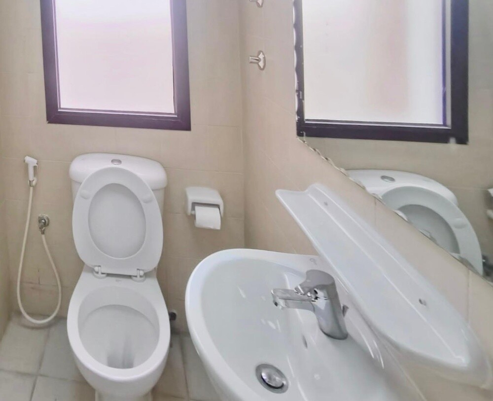 7 BR compound villa @ abu hamour - 11