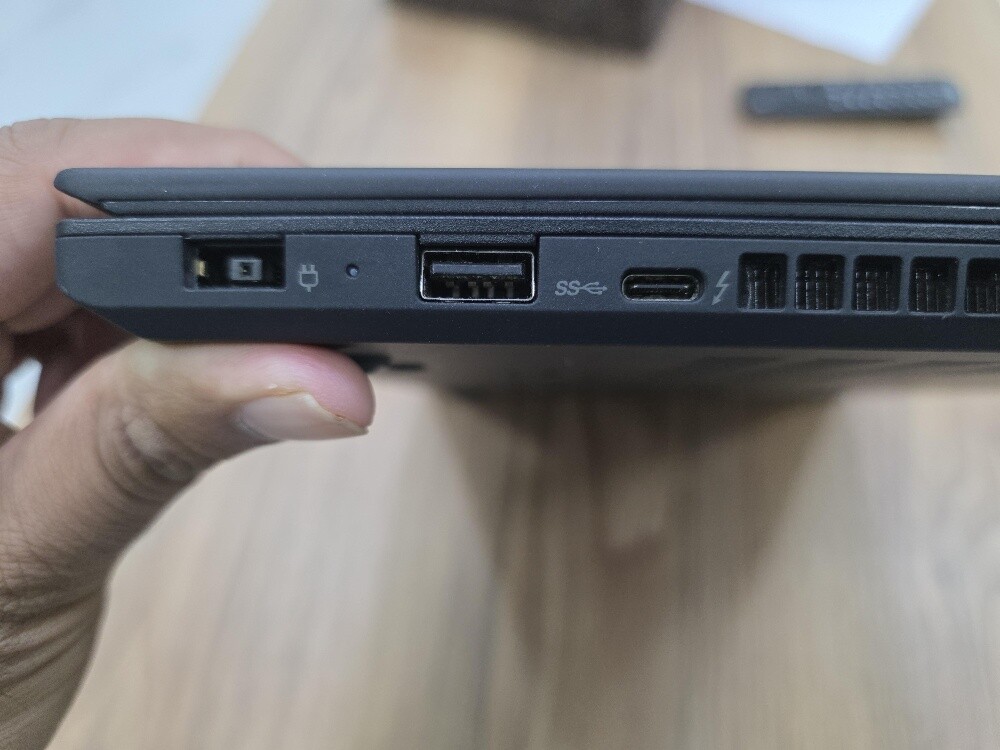Lenovo Thinkpad T470 - 7th Gen - 5