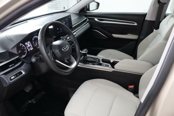 Geely Emgrand Comfort 2024 - 13