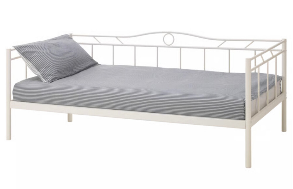 Day-bed with Frame and mattress - 1