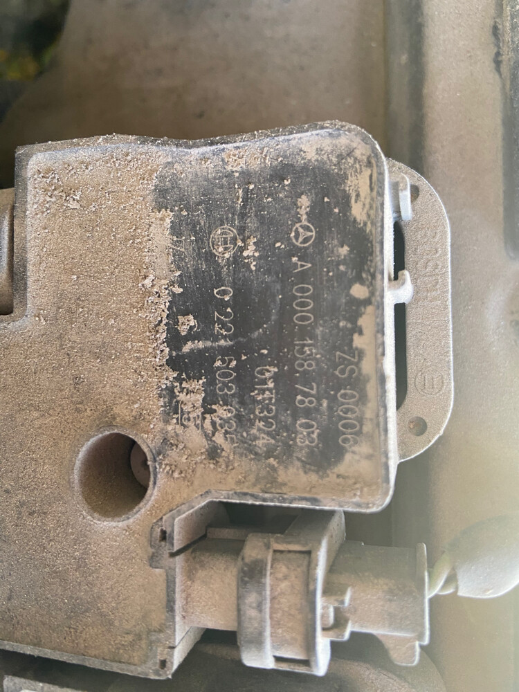 Mercedes coil packs A.000.158.78 03 - 1