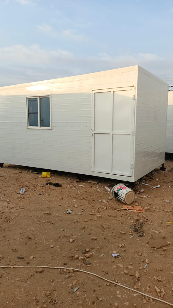 PORTA CABIN CARAVAN - 1