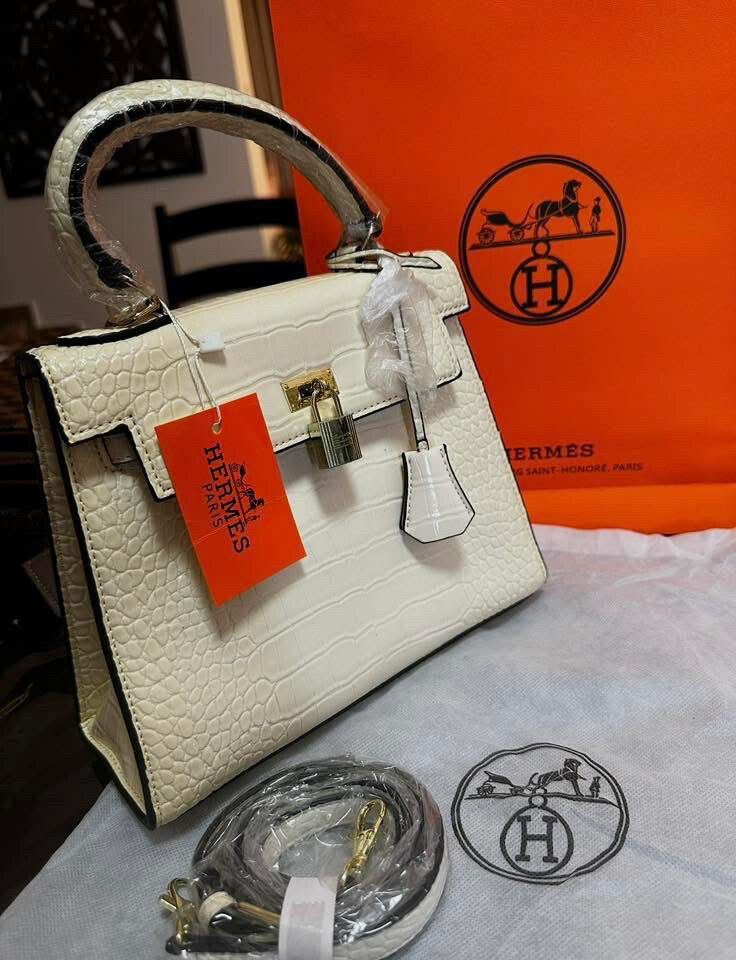BRAND BAGS NEW - 14