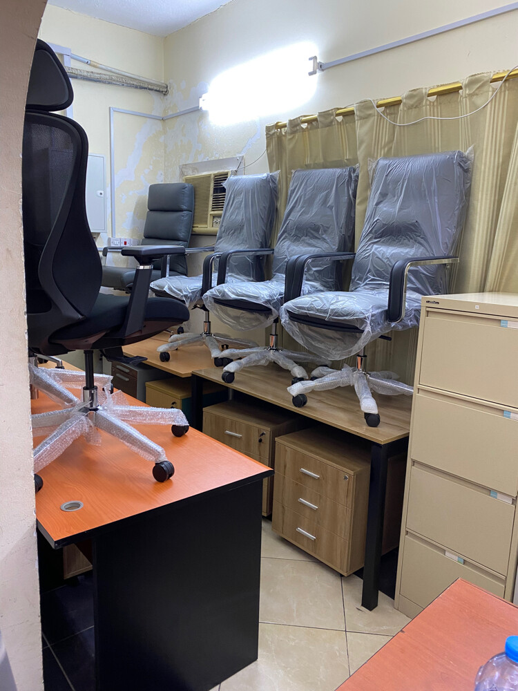Used Meeting desk for sell-74456895 - 22