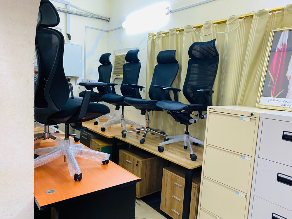 Used Meeting desk for sell-74456895 - 18