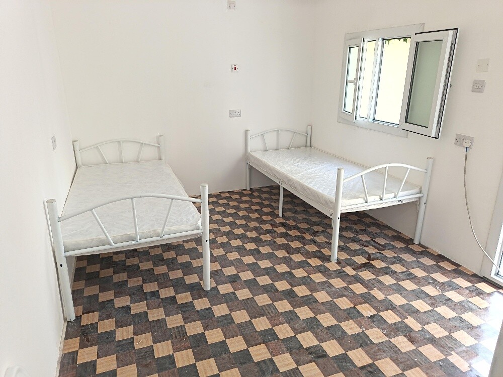 Double and single still bed avail - 13
