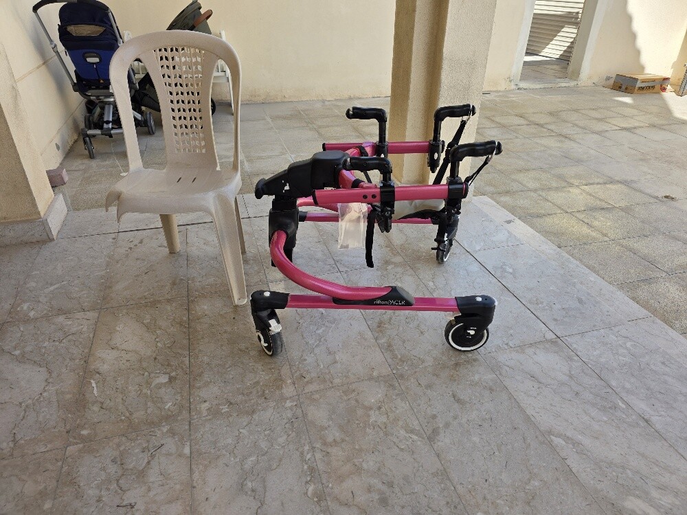 medical device to help walking - 1