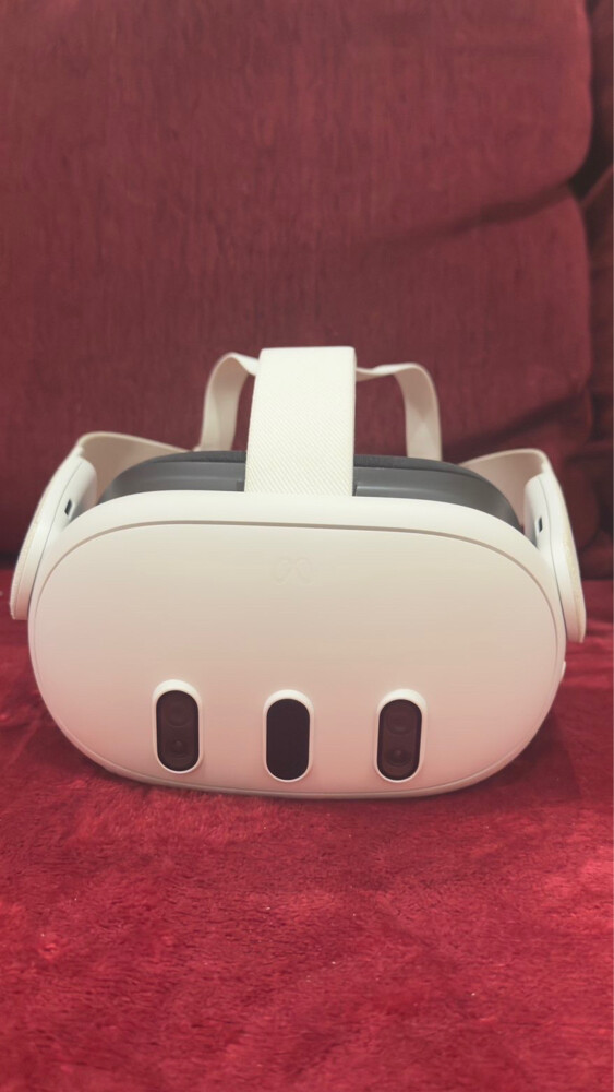meta quest 3 vr price in negotiable - 5