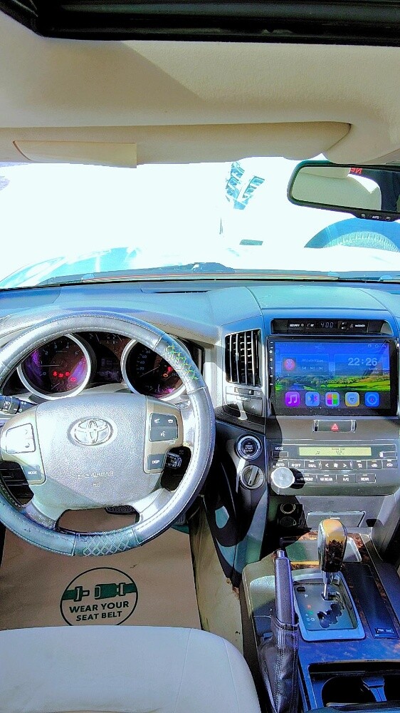 Toyota Land Cruiser GXR
Model 2008 - 10