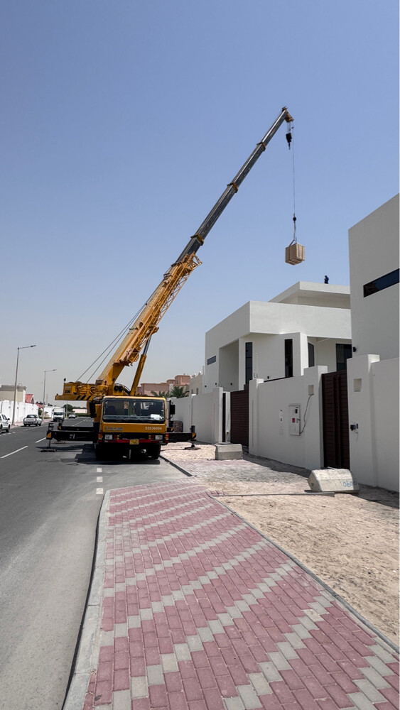 Crane for rent 72077429 - 1
