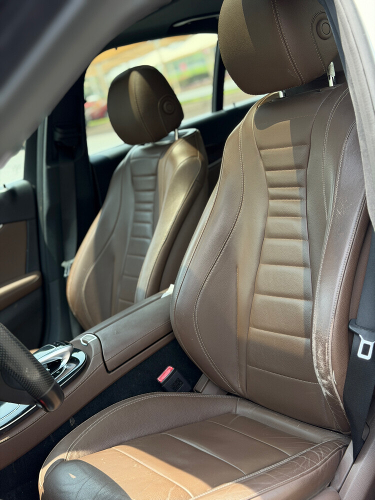Mercedes E200 - 14
