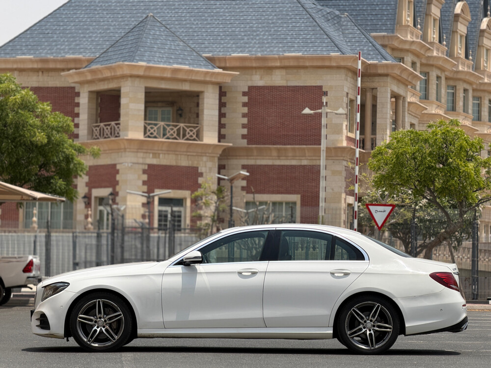 Mercedes E200 - 7