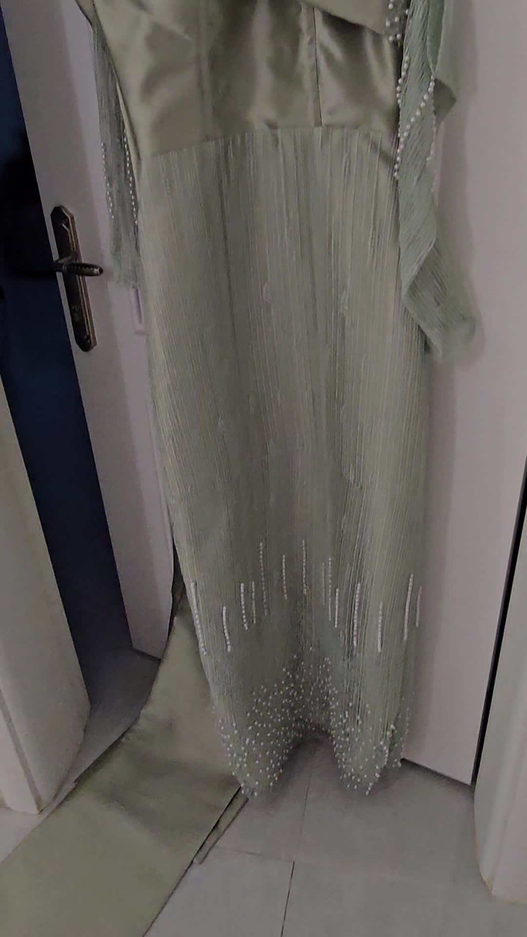 Green dress - 2