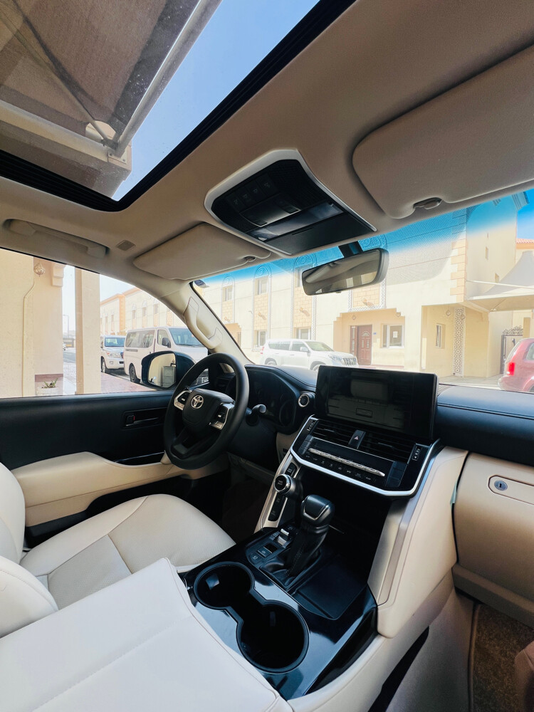 SUPER LIMOUSINE SERVICE - 5