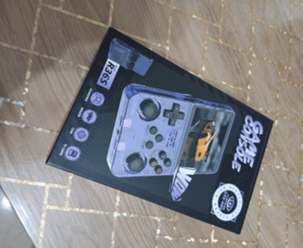 Game console R36S - 5