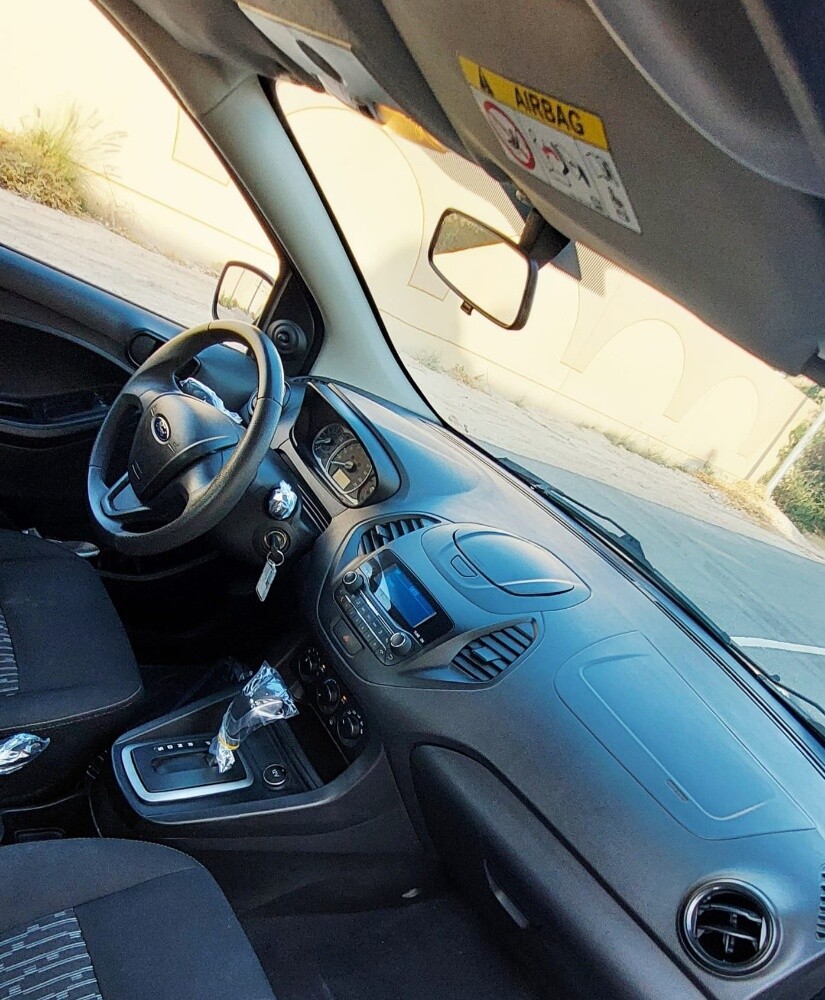FORD FIGO - 8