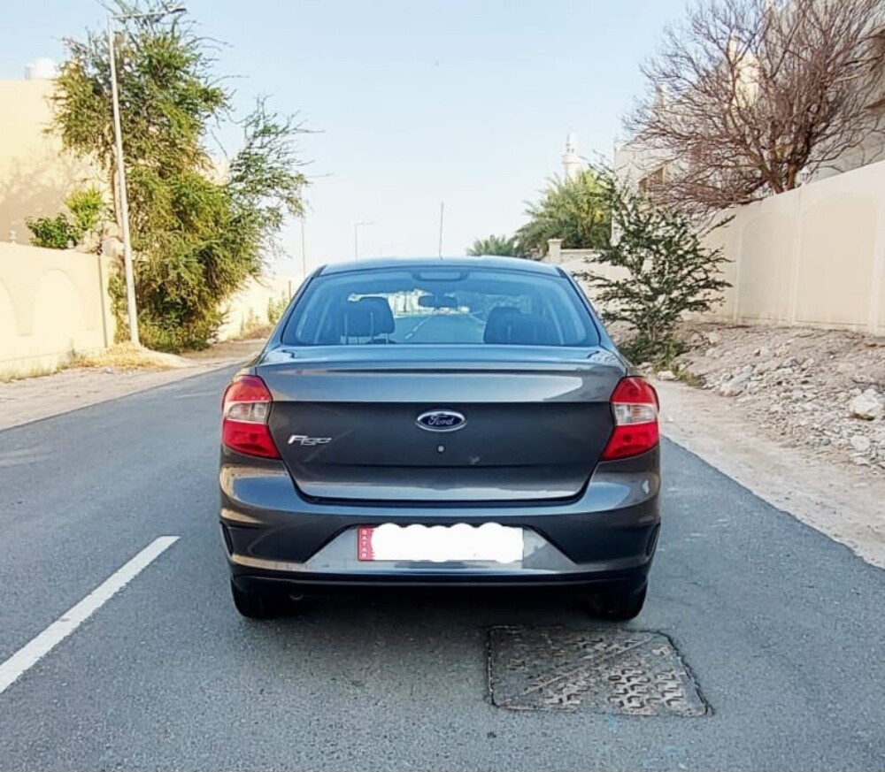 FORD FIGO - 4