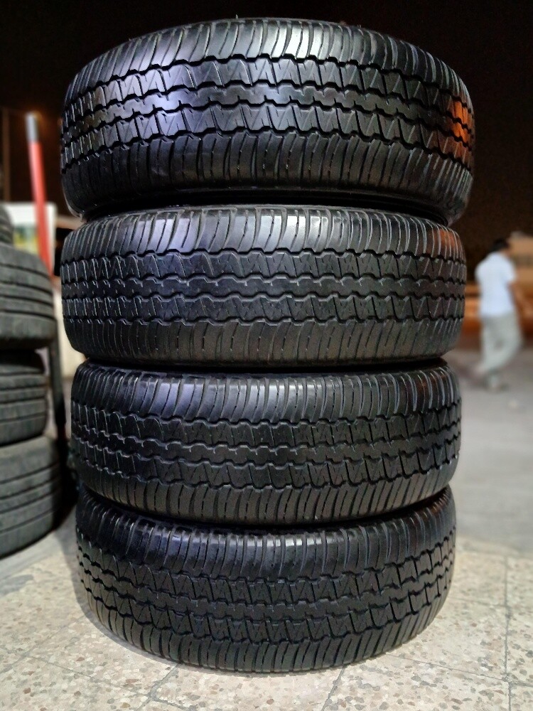 265/65/R18.Dunlop Brand. - 2