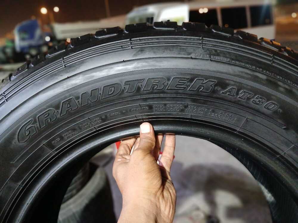 265/65/R18.Dunlop Brand. - 7