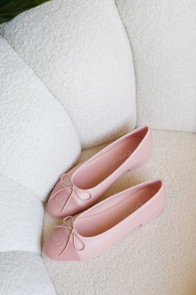 Branded Luxury Shoes - 18