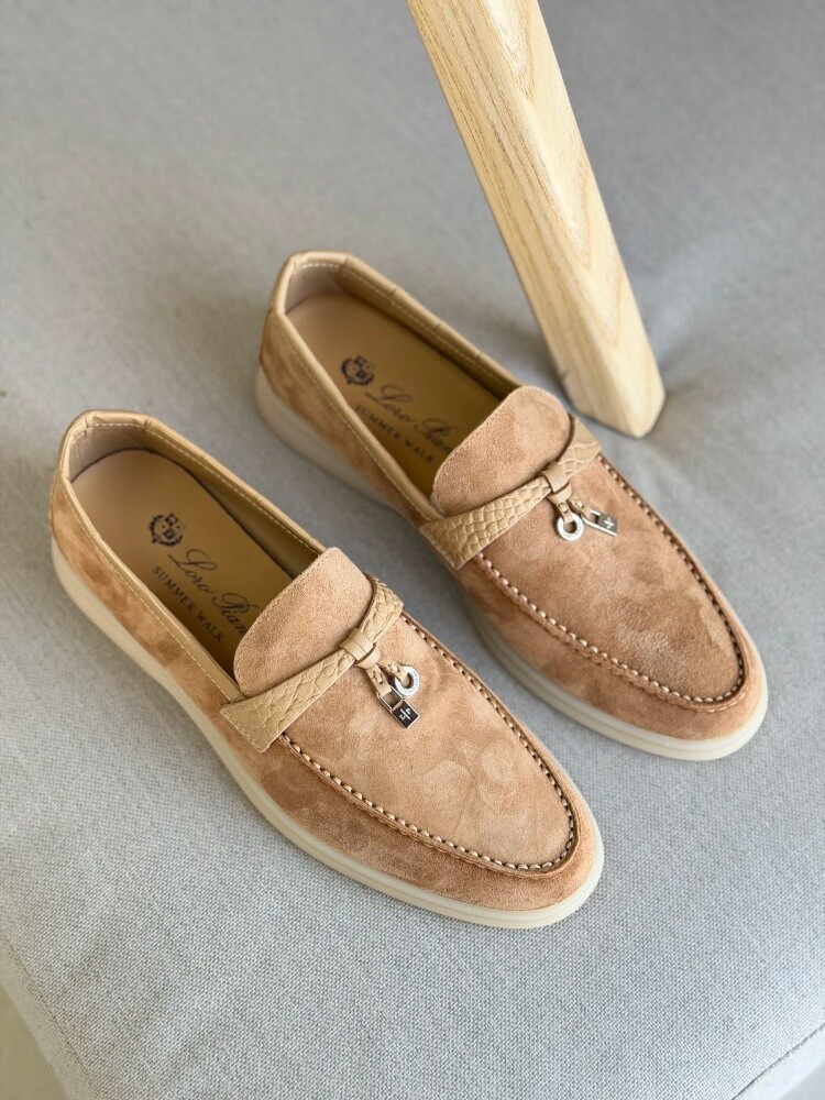 Branded Luxury Shoes - 15