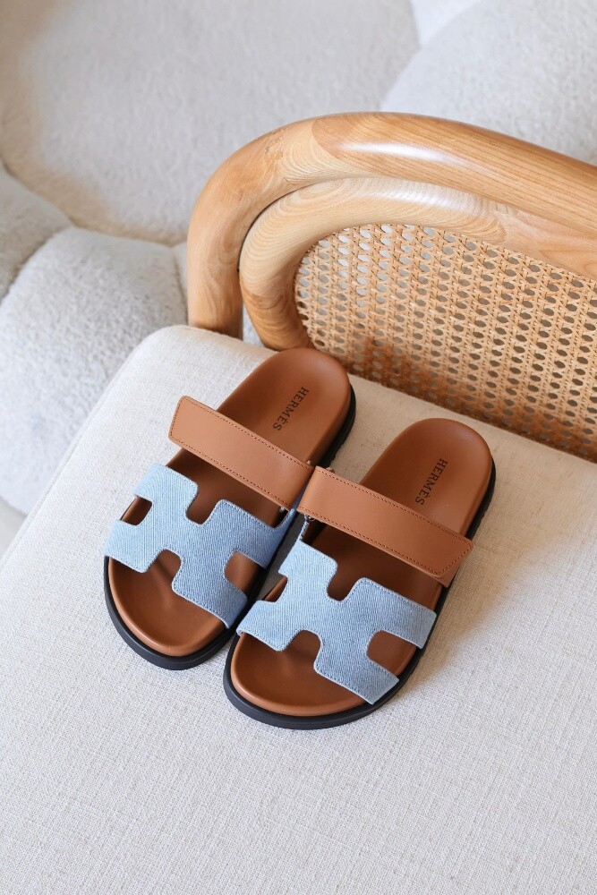 Branded Luxury Shoes - 11